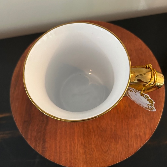 10 Strawberry Street “Best Mom Ever” Mug | Gold Floral Ceramic Gift Cup - Picture 3 of 4